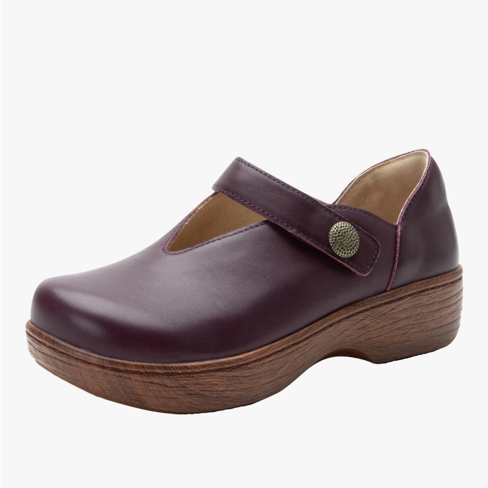 Alegria Women's Mary Jane Clog in Plum Leather